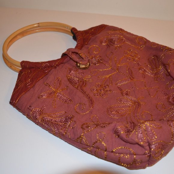 MAO-MIEW Handbags - MAO-MIEW J.Jsec.16 Red Embroidery Gold Accents Wood Bamboo Handles Hand Bag